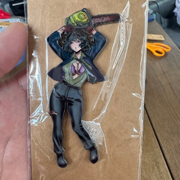 Chainsaw Girl Halloween Horror BIG Enamel Pin-ONLY ONE - Picture 6 of 6